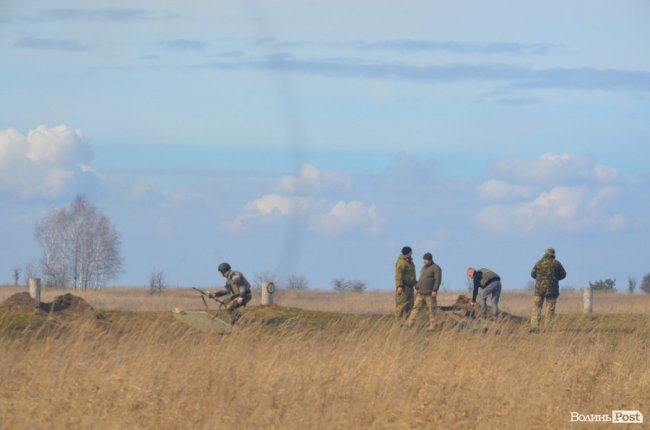 Важко в навчанні – легко в бою: на Волині - «вогневий» вишкіл загонів тероборони