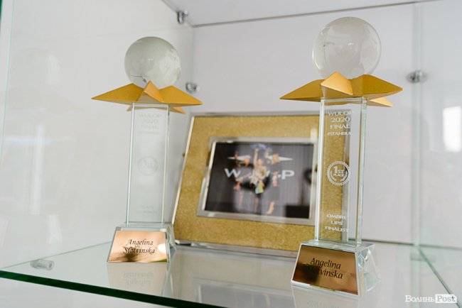 Молодість та краса: у Луцьку б’юті-студія надає інноваційні послуги для жінок*