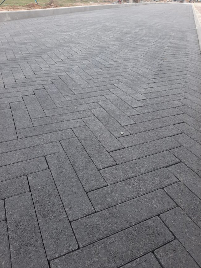 Красиво, надійно і якісно – як у ЖК «StyleUP» облаштовують територію. ФОТО*