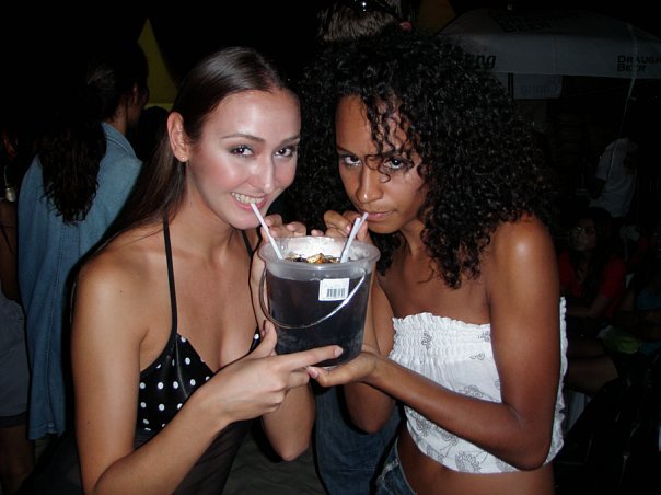 «Нотатки мандрівниці» Анни Басманової-Тріль: Я сумую за ресторанами на 63-му поверсі, де місто - на долоні