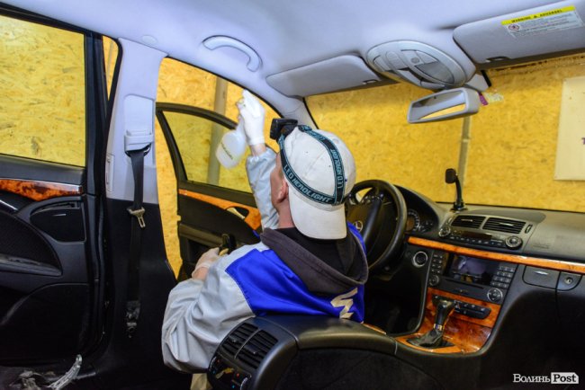 Майже стерильне авто: у Луцьку працює потужна автохімчистка «Торнадо»*