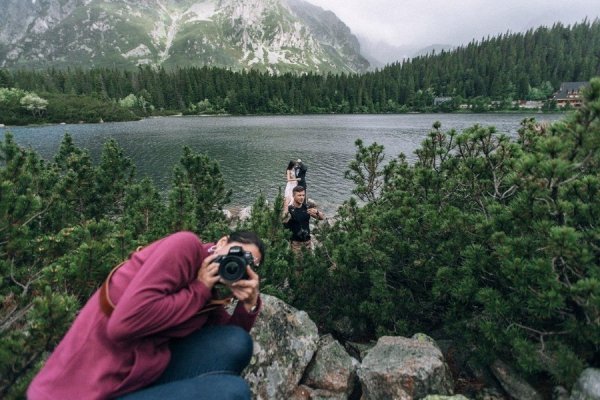 «Нотатки мандрівниці» Ольги Шевченко: море, маяки, свобода