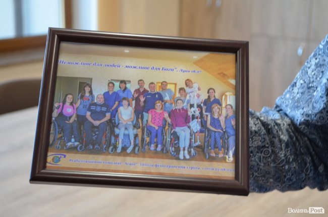 Місце, де дарують надію: як біля Луцька реабілітують людей із важкими травмами 