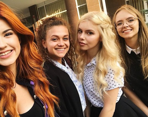 «Белые ресницы» або знову за парту: про що розповіла акторка серіалу «Школа» з Луцька