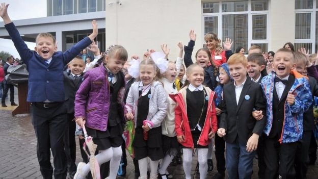 Без російських шкіл, але з російськими класами: особливості освітньої реформи