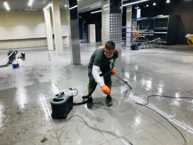 Якісно, швидко та безпечно: волинська компанія «CLEAN Service» надає повний спектр клінінгових послуг*