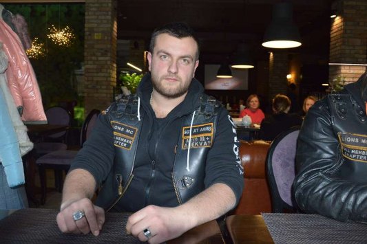 Байкер Адекват