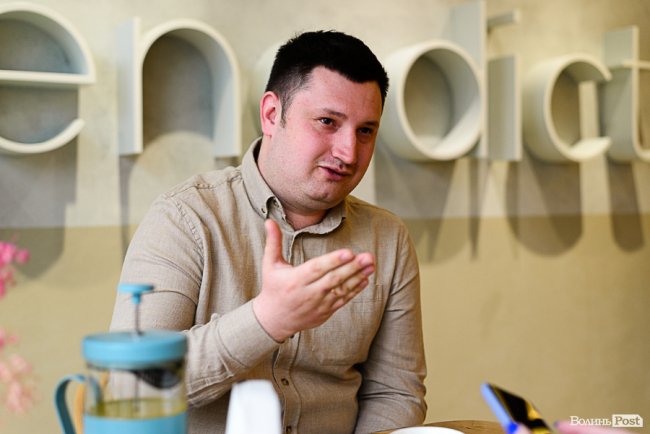 Куди зникають видалені зуби і чим грозять зуби мудрості: відповіді луцького хірурга-стоматолога на поширені запитання 