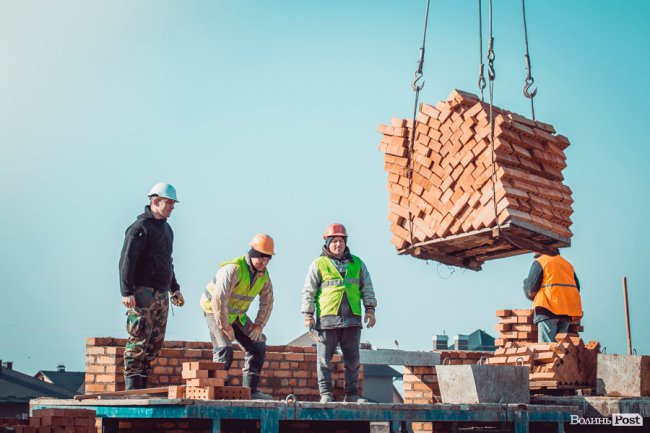«Збудовано з любов'ю»: виконроб «Інвестора» розповів про переваги та секрети новобудов* 