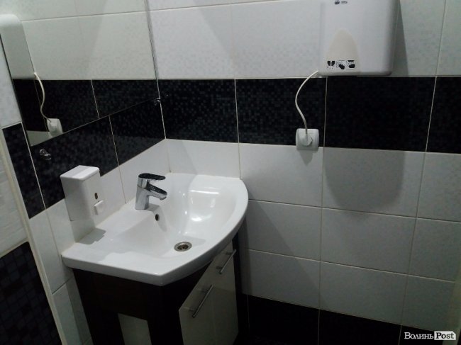 «ІнспекторGym». «Лідер»:  дерев'яна підлога та відповідальний тренер