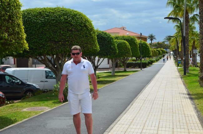 «Нотатки мандрівника» Михайла Імберовського: комуністи просто «зґвалтували» Німеччину