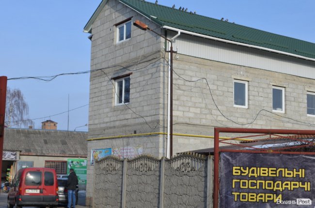 «Прилаштую собак, а тоді піду в будинок престарілих»: зворушлива історія самотньої бабусі з Луцька