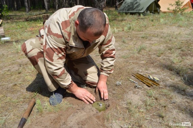 Патріоти краю і країни: як у лісах Волині тренуються загони тероборони