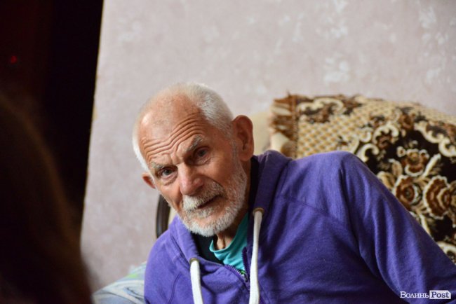 Історія дідуся з Одещини, якого знайшли на вокзалі у Луцьку: чому він безхатько при живих дітях