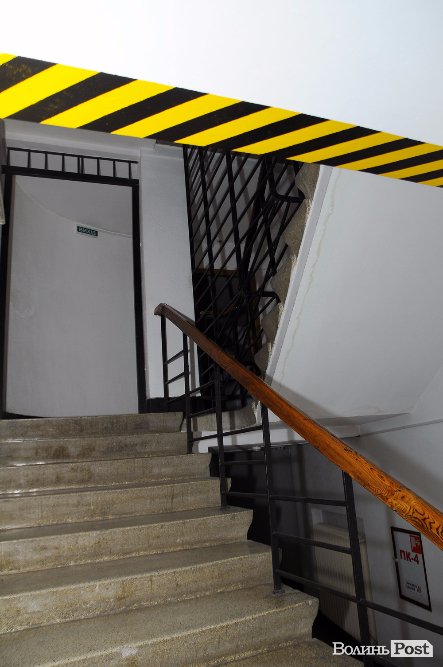 Будні «головного» відділення «Укрпошти» в Луцьку. ФОТО