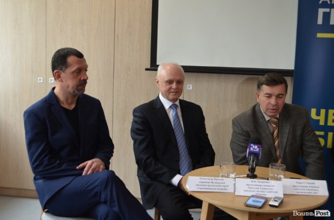 Вибори – без підкупу, країна – без війни, людям – 800 євро зарплати: у Луцьку назвали аргументи на користь перемоги Гриценка*