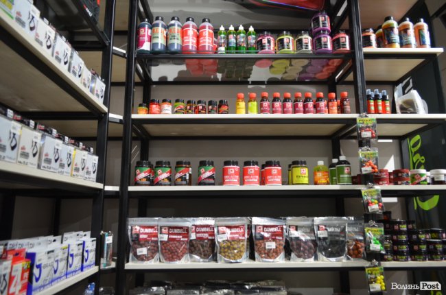 Голландка і українець створили у Луцьку рибальський шоурум Caro Carp*