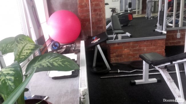 «ІнспекторGym». «Sport Time»: багато вазонів і павутиння