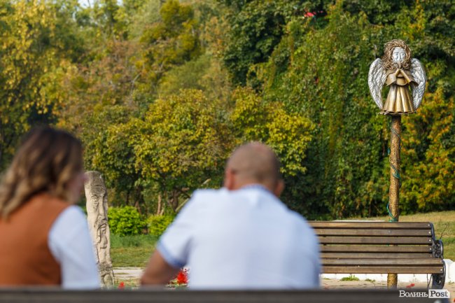 Андрій хотів повернутися з війни і вивісити височезний прапор, щоб «с*ки бачили, що тут патріот живе». БАТЬКО ГЕРОЯ