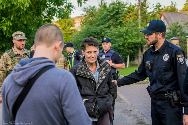 Луцький «Супермен»:  вдень - на роботі, вночі - патрулювання