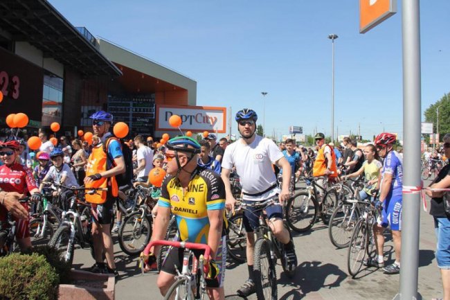 Луцький «Супермен»:  вдень - на роботі, вночі - патрулювання