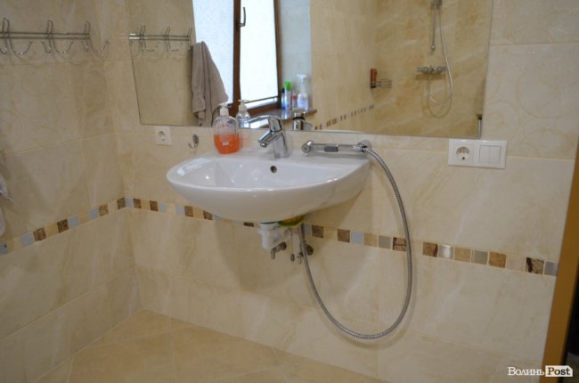 Місце, де дарують надію: як біля Луцька реабілітують людей із важкими травмами 