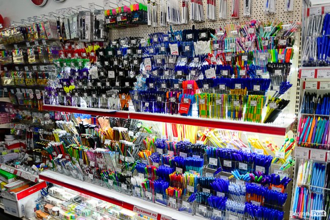 «Офіс Центр» у Луцьку – місце для вигідного шопінгу перед школою*