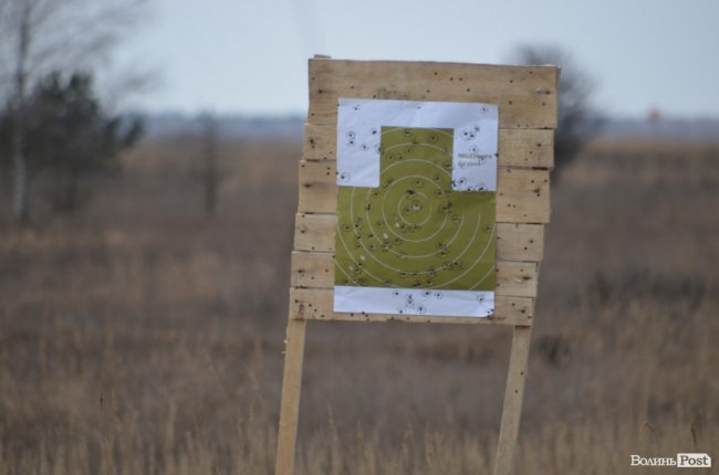 Важко в навчанні – легко в бою: на Волині - «вогневий» вишкіл загонів тероборони