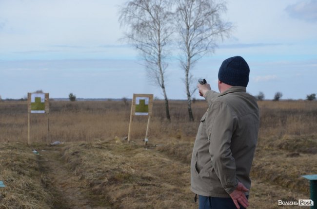 Важко в навчанні – легко в бою: на Волині - «вогневий» вишкіл загонів тероборони