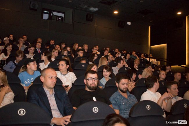 ЦИТАТНИК Романа Хорзова: Найбільша криза в мене виникає, коли я лежу на дивані