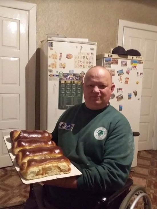 Як волинянин, що втратив обидві ноги на заробітках, почав нове життя