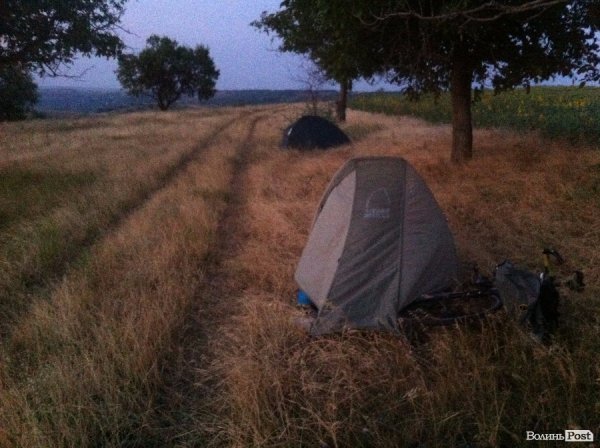 «Спорт – це змагання, а я люблю їздити із людьми, а не проти них», - новозеландська велосипедистка у Луцьку