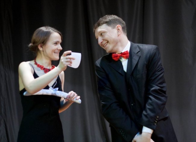 Руслана та Павло Порицькі під час святкування Дня театру