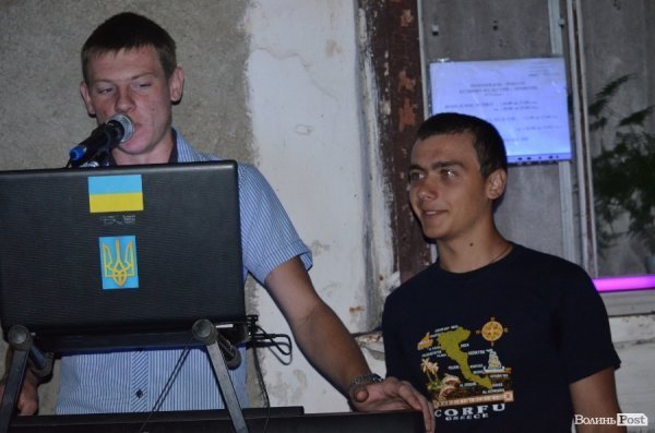 Танці, бійки, кавалери… Як святкують День Молоді у волинській глибинці. ФОТО