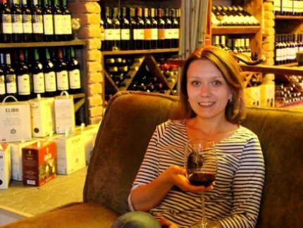 «Нотатки мандрівниці» Ірини Хом'як: легенда про мільйони троянд, фантастичне вино та грузинський Лас-Вегас