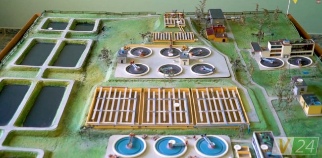 Макет очисних споруд, які збудовані майже півстоліття тому