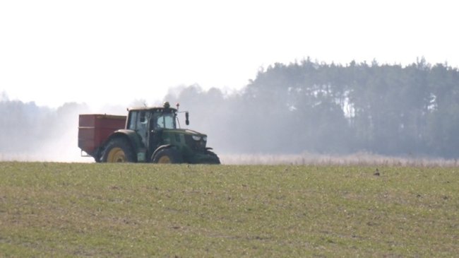 Війна в Ірані і посівна на Волині: наскільки зростуть витрати аграріїв