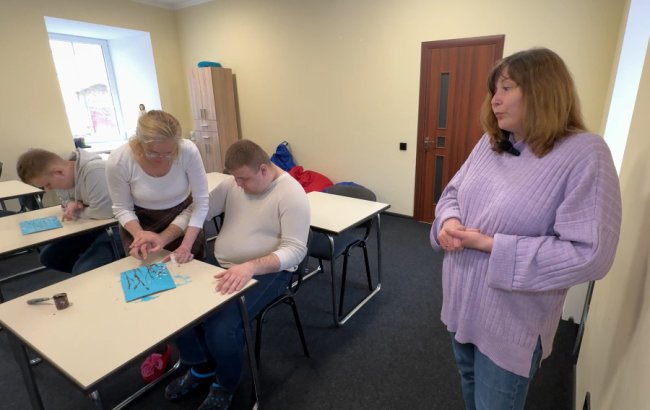 «Не існує пігулок»: історія лучанина з важкою формою аутизму