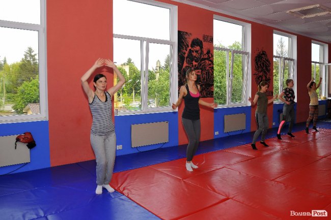 «ЛедіЛегіон»: тренування для ніг