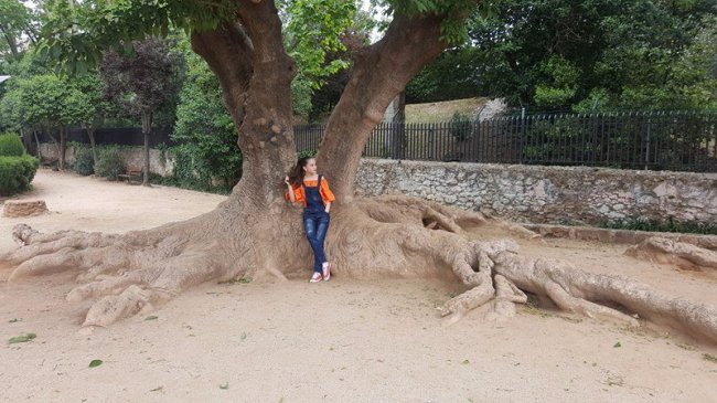 «Нотатки мандрівниці» Юлії Євпак: 19 цікавих фактів про Барселону