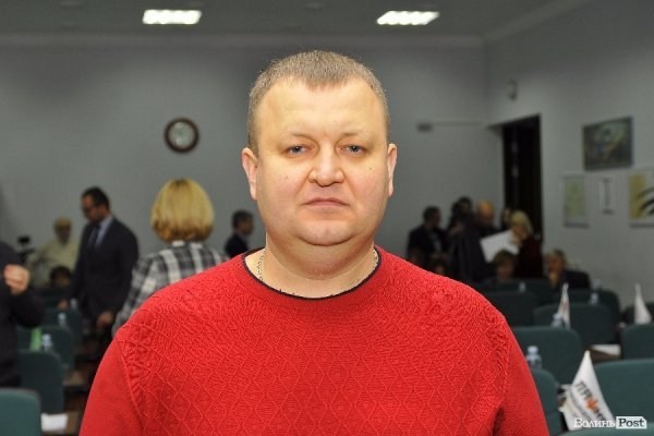 Пекли, носили, воювали: як заробили свої перші гроші депутати Луцькради