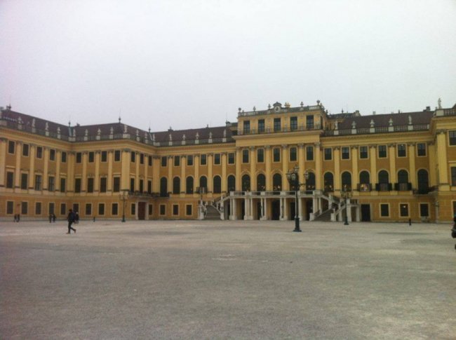 «Нотатки мандрівниці» Маї Голуб: Відень – місто балів, палаців, смачних шніцелів і кебабів