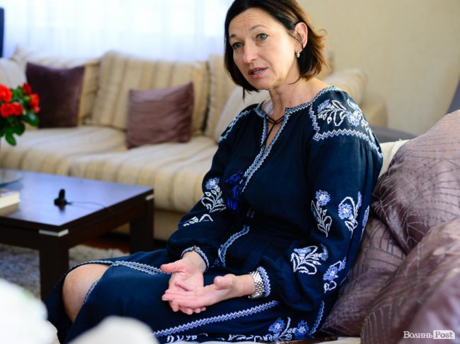   Місце сили Ірини Констанкевич. ІНТЕРВ’Ю ВДОМА У НАРОДНОЇ ДЕПУТАТКИ. ФОТО