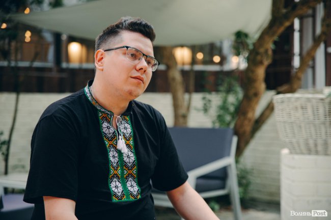 Таємний дворик у центрі Луцька: ресторація «Дім 48» відкрила літню терасу*