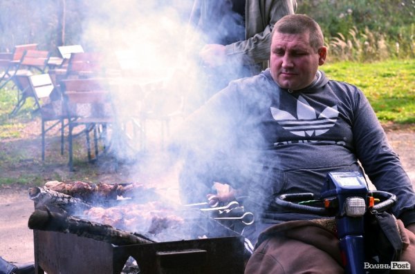 Місто перешкод: у які заклади Луцька можна потрапити на візку?