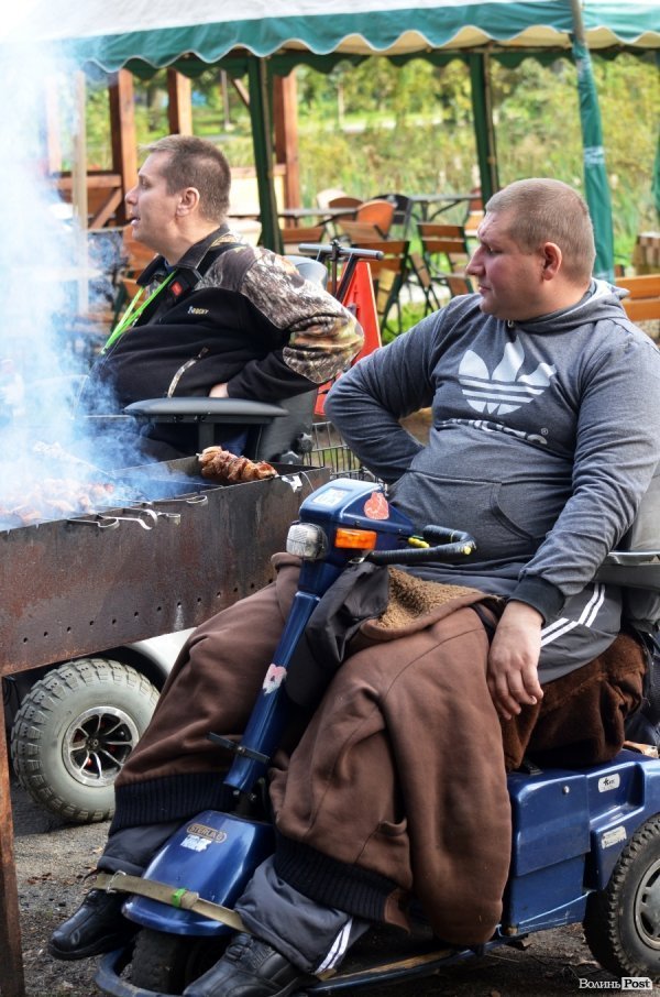 Місто перешкод: у які заклади Луцька можна потрапити на візку?