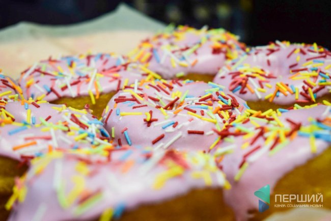 Як колишній поліцейський почав продавати пончики у Луцьку. ФОТО