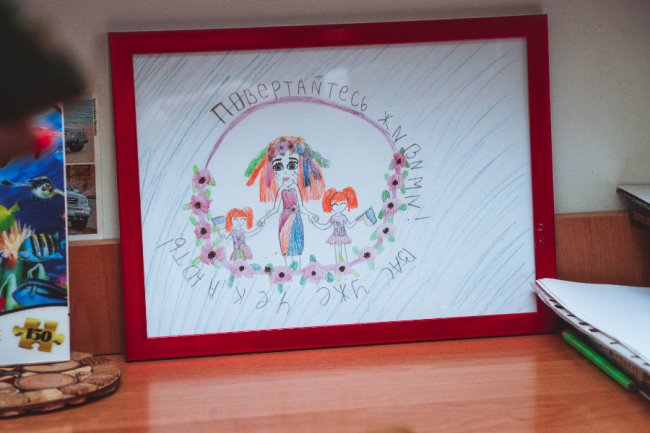 «Тільки те світло, яким він був і яке залишив, тримає на світі». У пам’ять про Вадима Гринюка, вбитого Росією на аеродромі у Луцьку