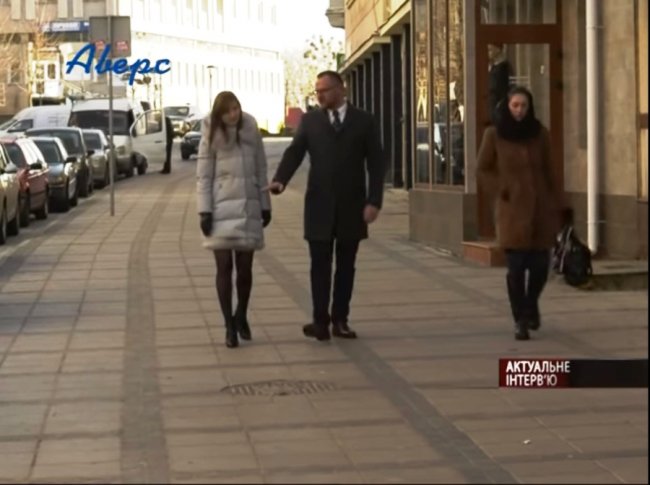 Журналістка «Аверсу», на жаль, не запитала, чому Ігор Поліщук передумав і погодився, що відремонтувати вулицю – слушна ідея