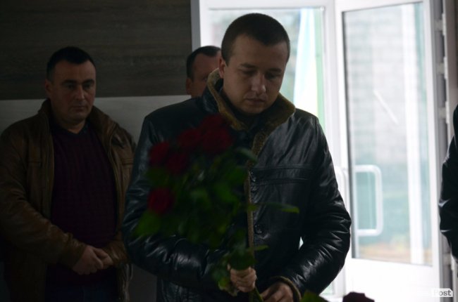 Плакав і старий, і малий: поховали голову Шацької громади